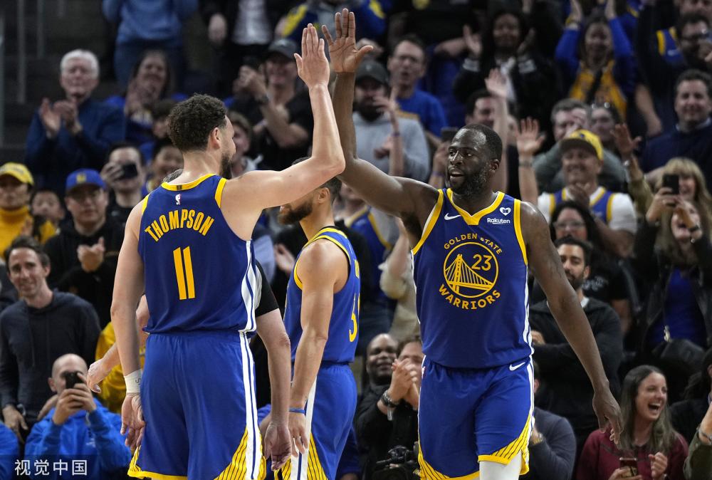 亚的比赛中 亚的比赛中